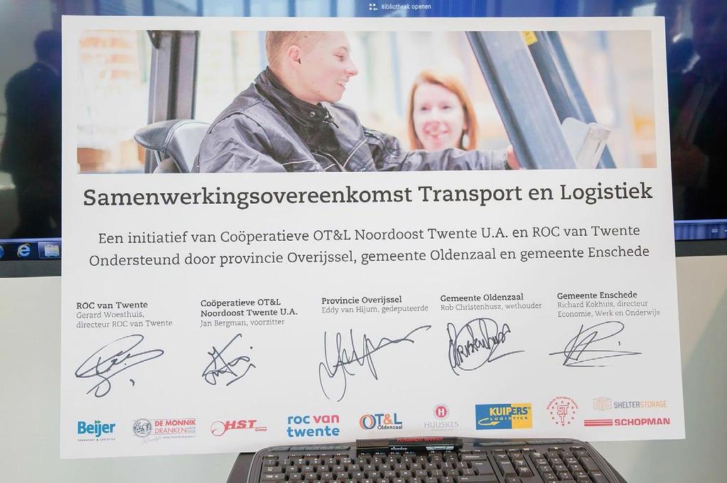 Vanuit zowel Hogeschool Windesheim (Logistics engineering, Logistiek en economie, Ruimtelijke ontwikkeling en Mobiliteit) als ook Saxion Hogescholen (International supply chain management) worden