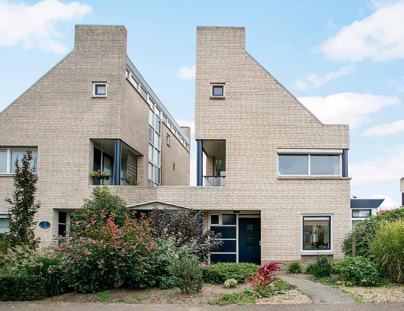 RIETVEN 30 VEGHEL Bouwjaar: ca. 1998 Inhoud woning: ca. 468 m³ Woonoppervlakte: ca.