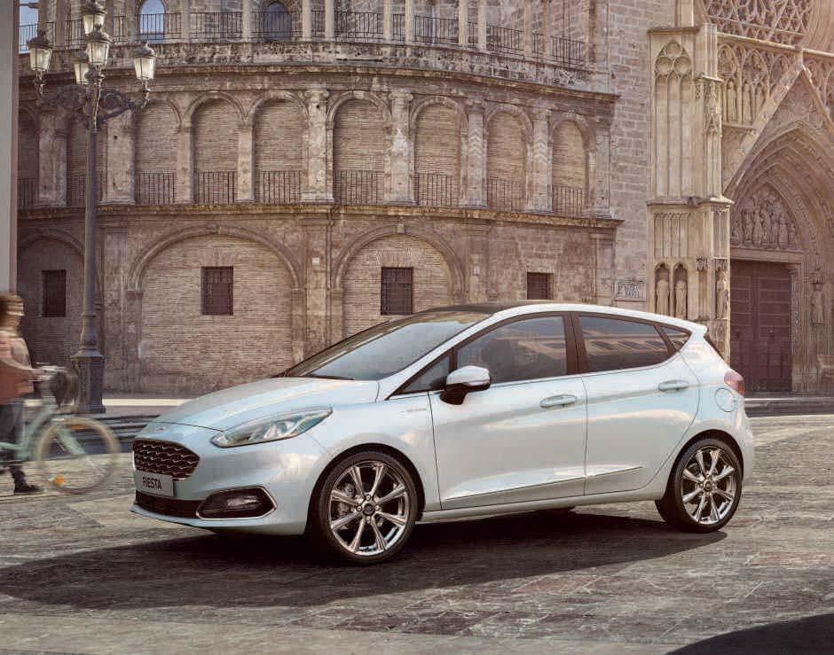 De ultieme uiting van luxe. Fiesta Vignale De Ford Vignale biedt een reeks extra services en voordelen voor een betere reis met u als eigenaar.