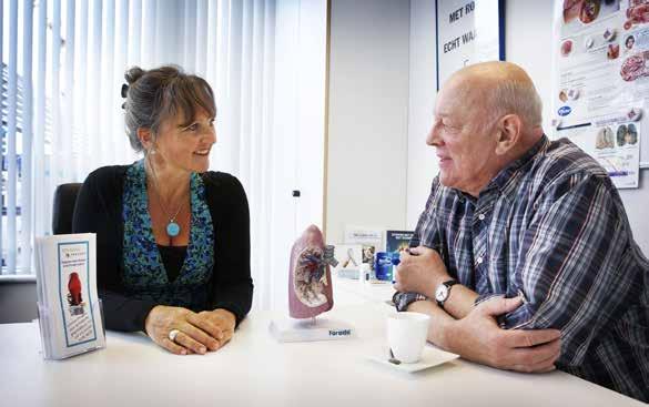 Yvonne van Loosbroek is uw coach Vervolggesprekken In het tweede gesprek wordt een persoonlijk stopplan met u gemaakt. Zo nodig worden er nicotine-vervangende middelen of medicijnen aanbevolen.