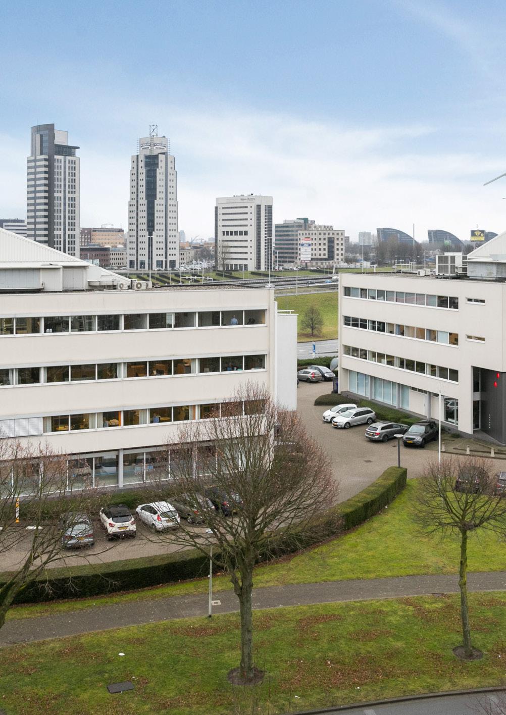 Het Trias I gebouw maakt deel uit van Rotterdams bekendste bedrijventerrein: Brainpark I Direct te bereiken vanaf de A16