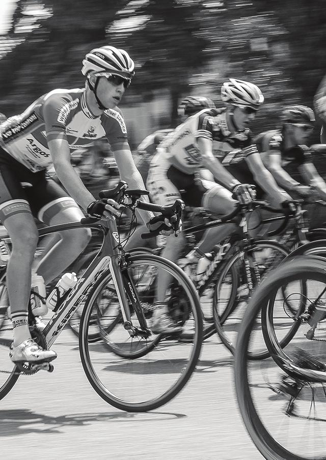 DE RONDE VAN LIMBURG en de sportieve Limburgse ziel De Ronde van Limburg is tekenend voor de Limburgse ziel. Een ziel waarin aandacht voor beproefde waarden en vernieuwing hand in hand gaan.