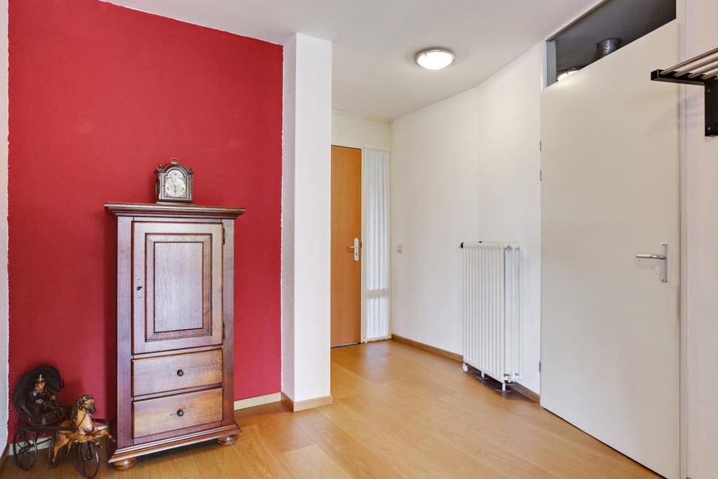 Te koop: Princentuin 114 te Breda INDELING APPARTEMENT Entree De entree/hal geeft toegang tot de