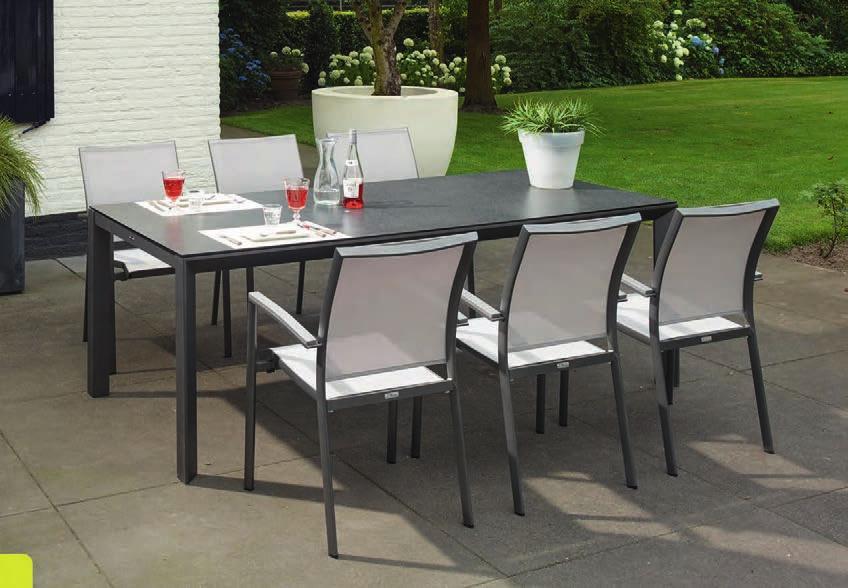 AXEL dining Axel dining De Axel diningset bestaat uit 6 stapelbare Axel stoelen en de Valentine tuintafel met lava aluminium frame en zwart spraystone tafelblad.