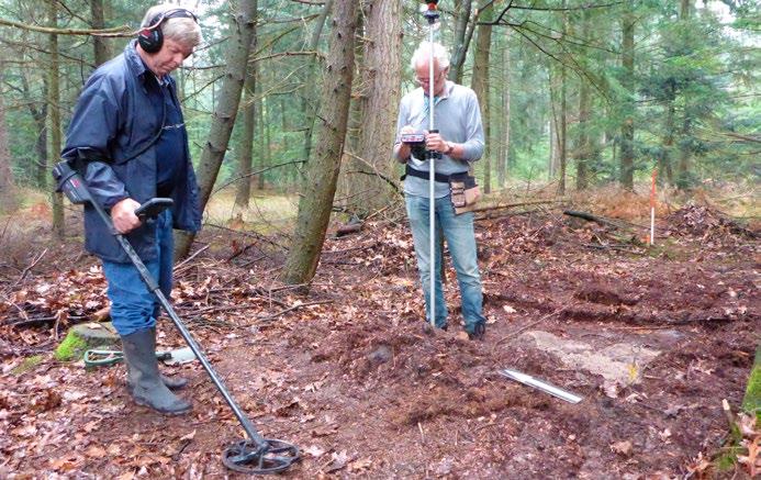 16 Afb. 6: Metaaldetectie ter plaatse van het legerkamp van de Tiendaagse veldtocht uit 1831 bij Oirschot.