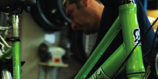 Vzw Fietsbasis is een maatwerkbedrijf gespecialiseerd in fiets gerelateerde aangelegenheden. Onze hoofdactiviteiten bestaan uit de assemblage als ook het onderhoud en herstellen van fietsen.