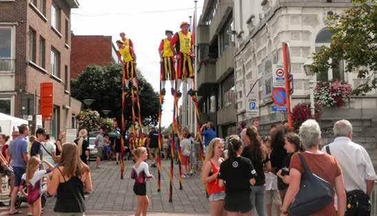 zaterdag 19 tot en met maandag 21 augustus Haasdonk Grote kermis Pastoor Verwilghenplein woensdag 23 augustus Haasdonk Jaarmarkt Jaarmarkt met Gewestprijskamp voor wit-rood en zwart-bont rundvee.