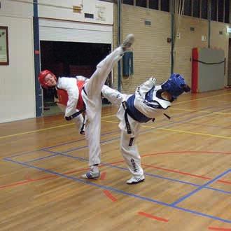 sport/bewegen taekwondo judo sport/bewegen Taekwondo is een Koreaanse zelfverdedigingsport voor zowel jongens als meisjes.