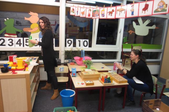 4 De school heeft weer een grondige schoonmaakbeurt gehad.