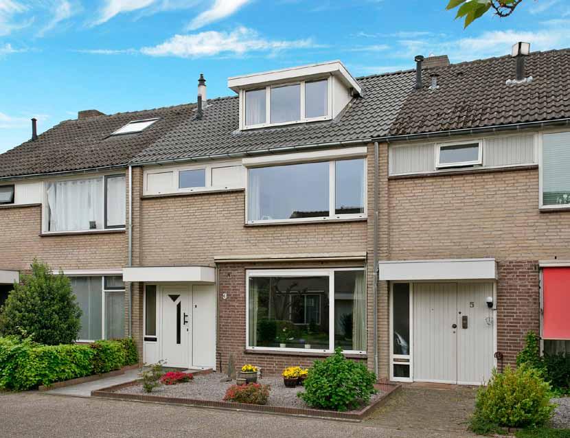 CUNERADAL 3 VALKENSWAARD Bouwjaar: ca 1972 Inhoud woning: ca 410 m³