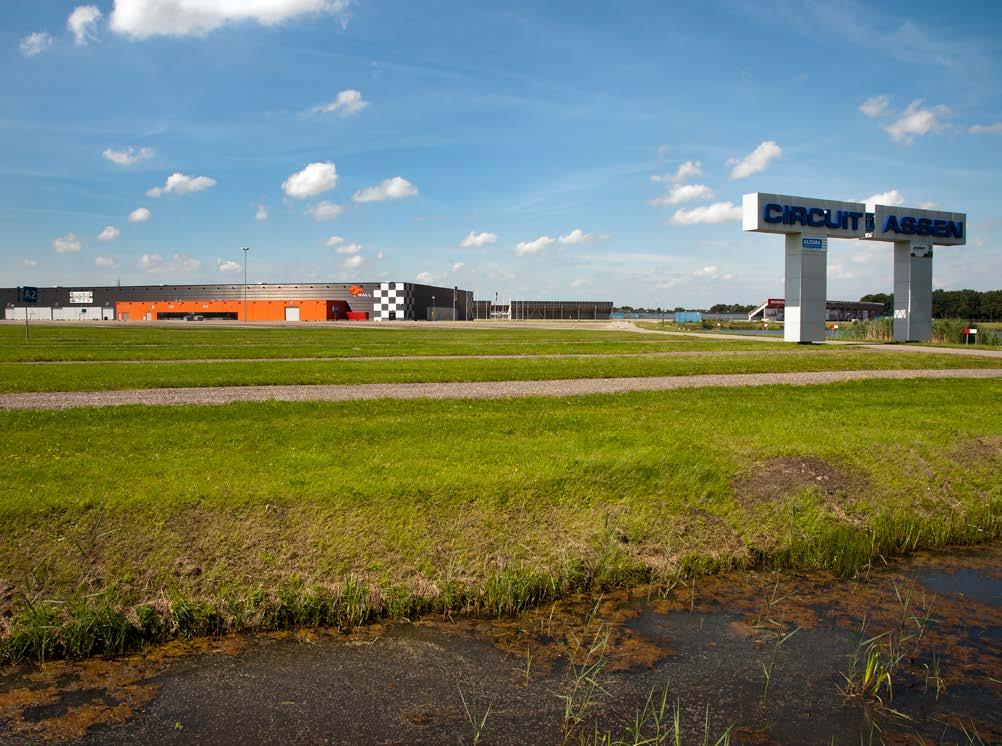 TT Circuit te Assen grote deel van het bedrijventerrein geldt een conserverend bestemmingsplan. De gemeente wil Rijnhaven-Oost (24 ha) ontwikkelen tot woon-werkgebied.