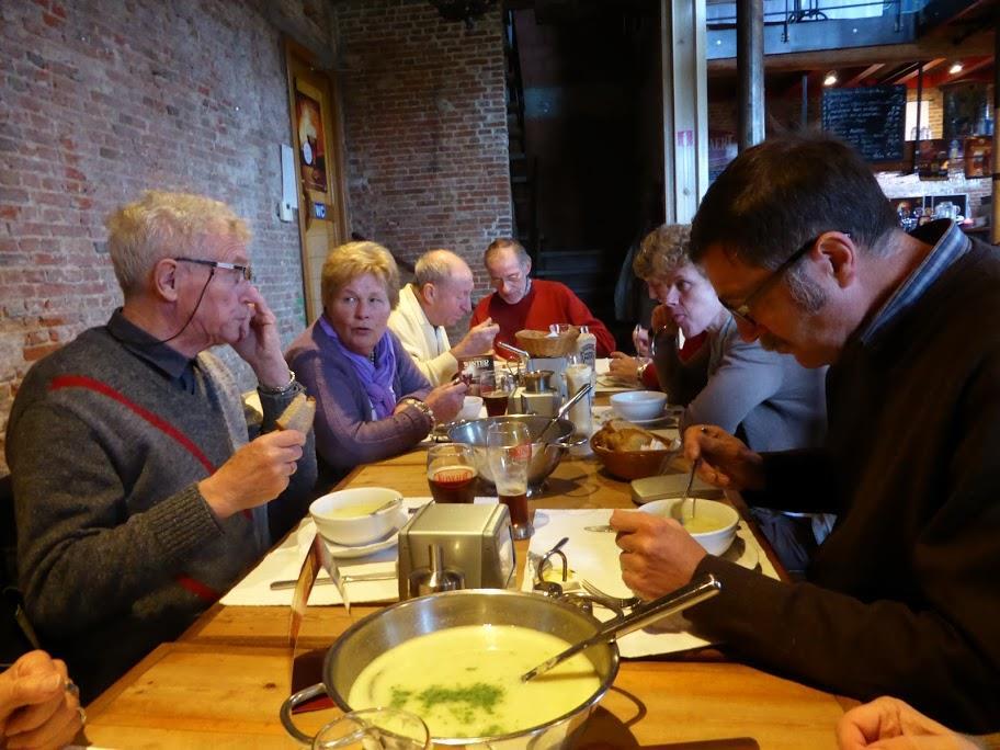 In brasserie t Steencaycken, de gerenoveerde meesterwoning van de