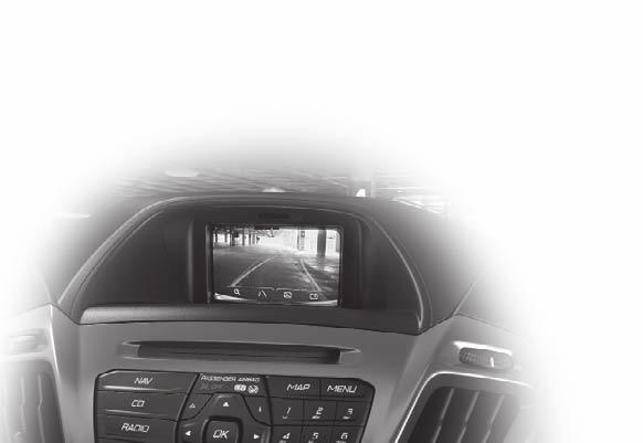 Achteruitrijcamera Zodra de achteruitversnelling wordt ingeschakeld, verschijnt het beeld van de achteruitrijcamera automatisch in het navigatiesysteem.