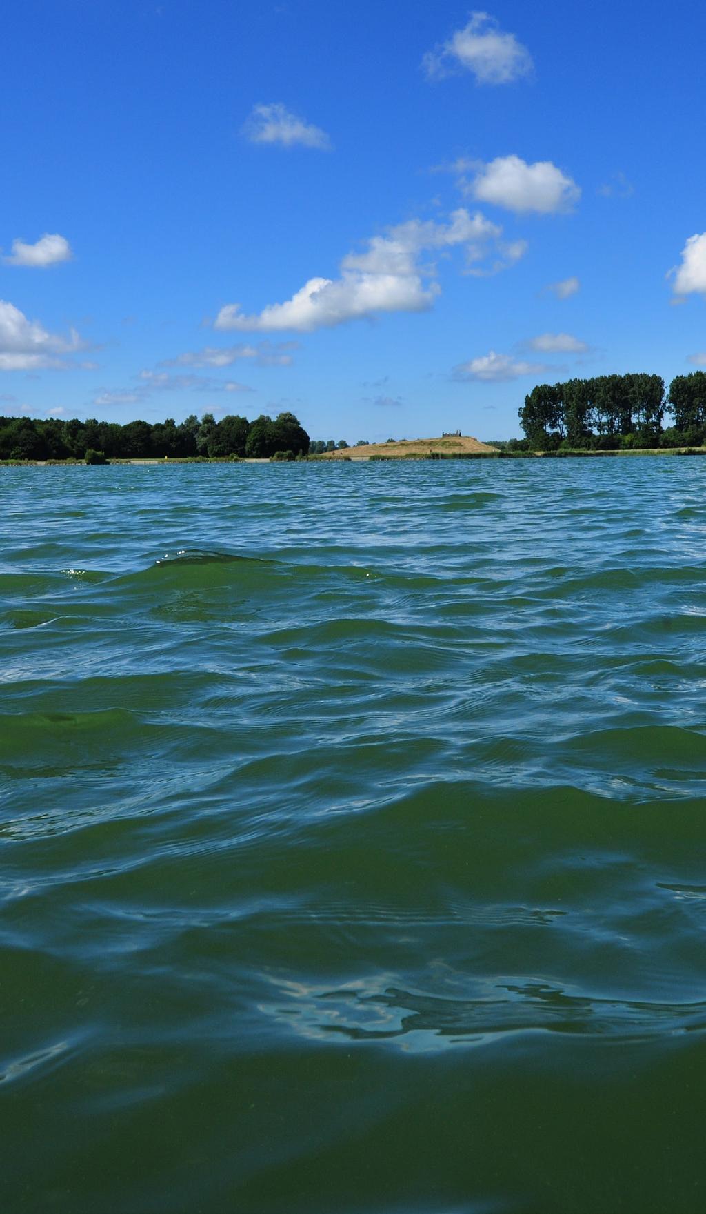 RIJK DER DUIZEND ONTDEKKINGEN Genieten in Langedijk Langedijk is een prachtig dorp met een rijke agrarische geschiedenis. Overal is water, er zijn vele authentieke bezienswaardigheden.