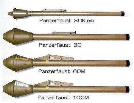 Het gebruik van de speciale afschiet- of lanceerinrichting werd niet direct geaccepteerd in militaire kringen, omdat dit inhield dat de militair een extra wapen moest dragen, meestal ten koste