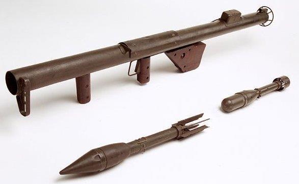 Raketten (munitie voor raketwerpers) Definitie: munitieartikelen die na te zijn afgevuurd tijdens de vlucht worden