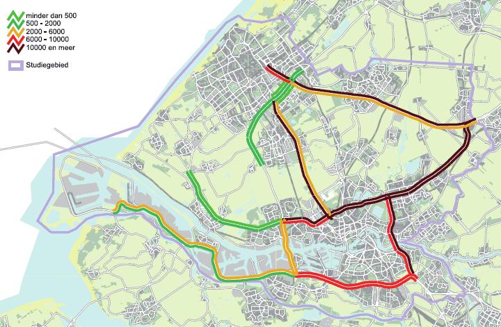 21 Figuur 3.7: Filezwaarte per km weglengte in 2006 (bron: meetgegevens RWS) Uit figuur 3.8 blijkt dat de files vooral in de richting Rotterdam voorkomen in de avondspits.