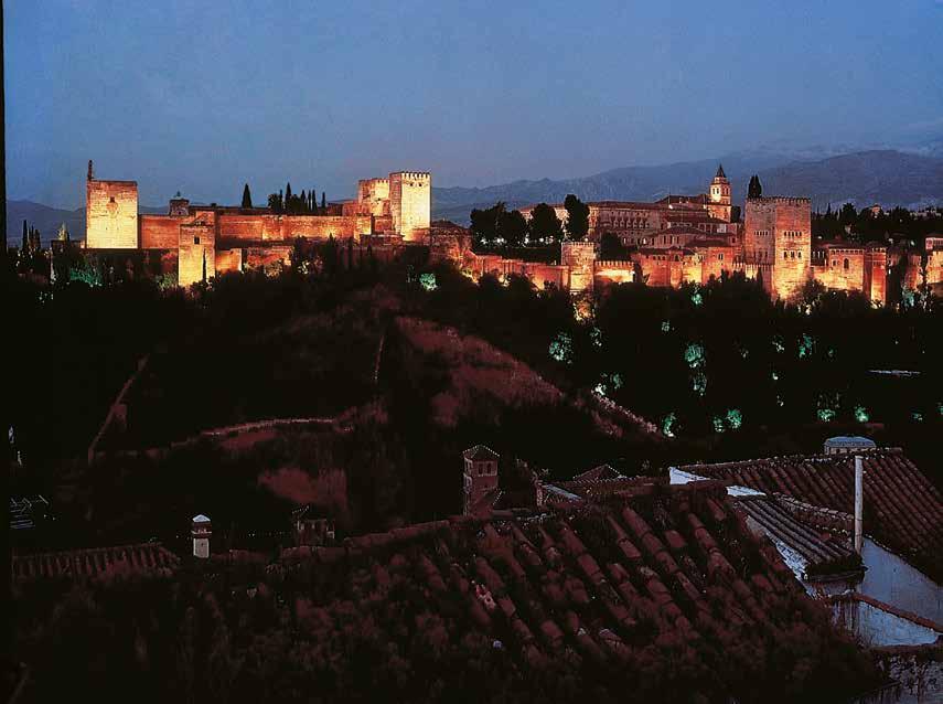 In Granada, de stad en de provincie, is de gewoonte van de tapa het heerlijkst; geniet van deze lekkernijen en de heerlijke wijnen!