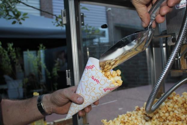 als je geen popcorn meer wilt maken alle schakelaar uit zetten, zorg wel dat de ketel