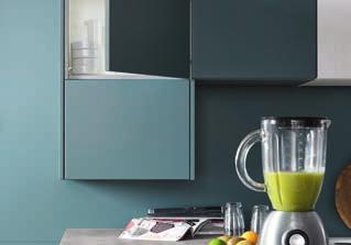 + Geef diepte en kleur aan uw interieur Moderne, eikenhouten keuken met een warme uitstraling.