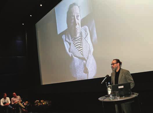 Wouter Krijger, manager van Albert Heijn Ommoord, was trots op het resultaat van de trainingen die zij hadden gevolgd in het Alzheimercentrum om hun filiaal dementievriendelijk te maken.