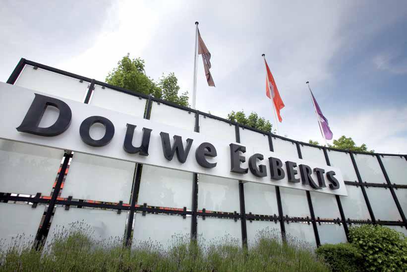 Toelichting aanpassing arbeidsvoorwaarde pensioen van Koninklijke Douwe Egberts De onderneming en vakorganisaties hebben in september 2013 overeenstemming bereikt over een pakket van aanpassingen in