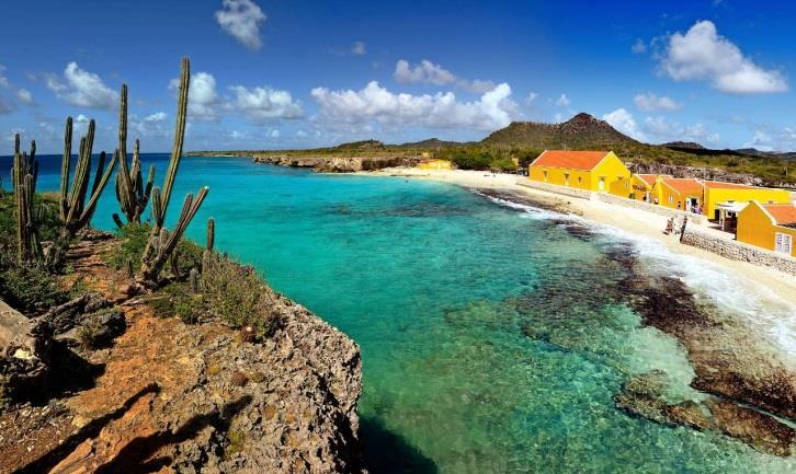 De hele Noordpunt van Bonaire, het Washington Slagbaai Nationaal Park, is beschermd natuurgebied. Het park, 6000 hectare groot, is in 1969 ingesteld als eerste natuurpark van de Nederlandse Antillen.