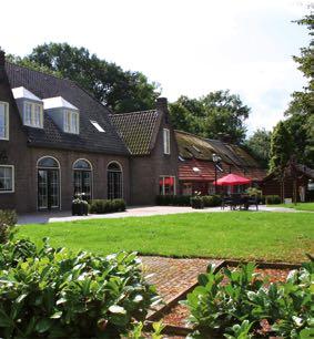 In de gezamenlijke huiskamer kunt u medebewoners ontmoeten, samen eten, koffie drinken of deelnemen aan een