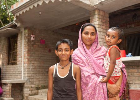 Beauty (24), huisvrouw 8 jaar 2 jaar Deze familie heeft van het microkrediet een ruime 3-kamer