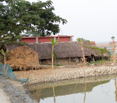 Een huis in Bangladesh Stel je eens voor.