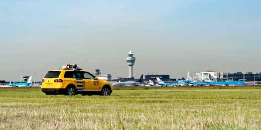Daarnaast heeft Schiphol Group een belang van 18,75% in een logistiek complex (Tradeport) op de luchthaven van Hong Kong.