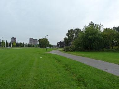 Door het verwijderen van de erfbeplanting ontstaat een gat.