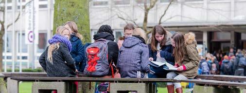 atletiek Naar jaarlijkse gewoonte organiseren we in de maand mei als apotheose van de voorbije lessen atletiek, een heuse atletiekmeeting voor alle leerlingen van onze school.