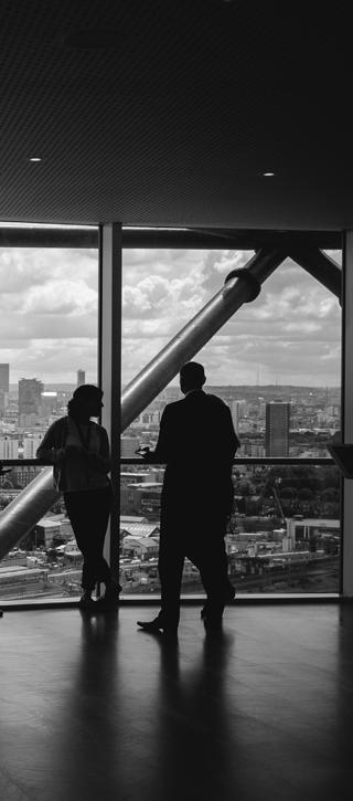 Sociale druk: verwachtingen collega s In de focusgroepen kwam naar boven dat de sociale druk van anderen een belangrijke reden is om te lezen en schrijven met de smartphone.