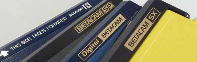 12.2. FOUTE VRIENDEN foto: PACKED vzw Foute vrienden van de Digitale Betacam In de Betacam formaten zijn er verschillende subtypes ontwikkeld: Betamax, Betacam SP, Betacam SX, Betacam Oxide,