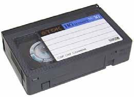 TAPEBREEDTE SPEELDUUR KENMERKEN KENMERKEN BIJBEHORENDE DOOS MEEST VOORKOMENDE MERKEN IN GEBRUIK SINDS - D-VHS (Digital VHS, vanaf 1998): komt zeer zelden voor.