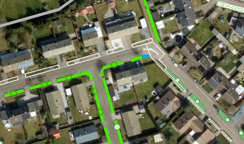 Figuur 5: Jef Buyckxstraat van nummer 19 tot 59 Figuur 6: Jef Buyckxstraat van nummer 1 tot 17 Op vraag van de buurtbewoners werd de bocht met de banaan en de oversteekbaarheid bekeken met mobiliteit.