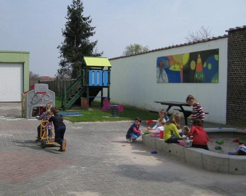 IBO Kinderclub Schuifaf Ketelstraat 52 te 3454 Rummen. Een erkende kinderopvang voor kinderen van 2,5 jaar tot 12 jaar (basisschool) Tijdens de zomervakantie open op werkdagen van 7u tot 19u.