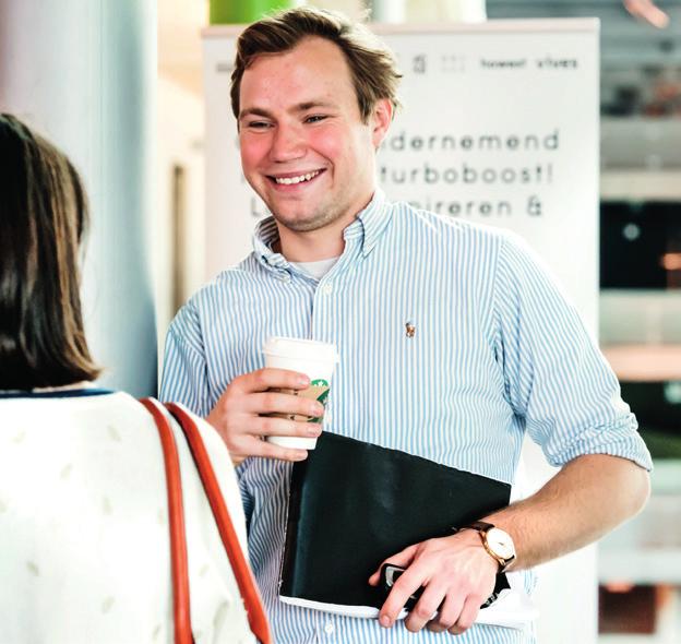 De colleges zijn afgestemd op het professionele leven en dragen zo bij tot het bijschaven van diverse managementskills.