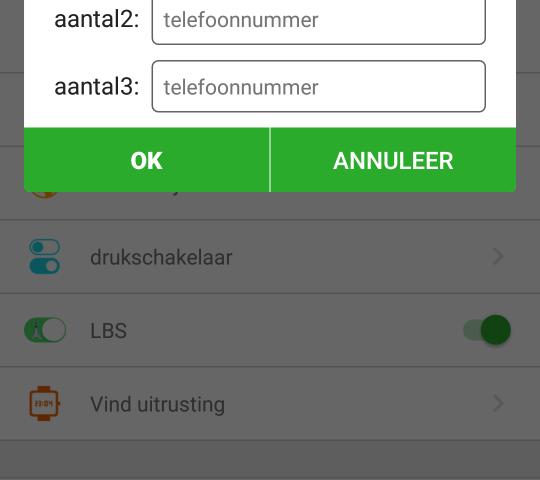 U kunt de nummers instellen door via het hoofdmenu naar settings (1) te gaan en vervolgens op de bovenste menu