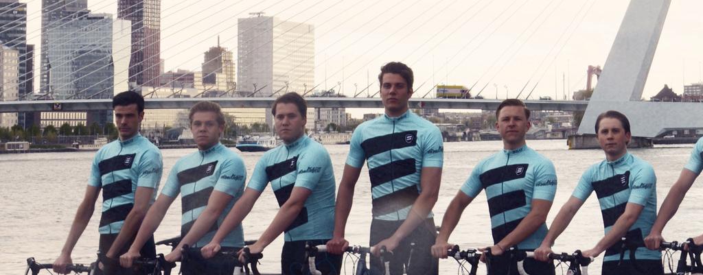 De Rotterdam Rome Cycling Tour De RRCT is een initiatief van leden van het Rotterdams Studenten Corps die door middel van een sportieve inspanning geld inzamelen voor een goed doel.