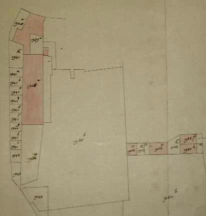De oude kanunnikstr had vroeger een breedte van 3 tot 3 meter 60 (was de breedte van één huisje) 2 de kaart is de nieuwe situatie na de onteigening in 1886 1 ste kaart (oude situatie) Met het bouwen