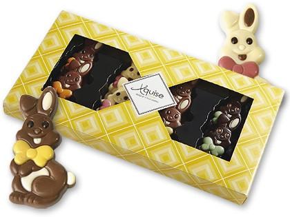 Collectie Xquise Pasen Luxe Paasfiguurtjes en Paas-Pralines in geschenkverpakking Artikel: EP002265 Luxe doos - 4 crazy chickens / 4 happy bunnies Artikel: EP002266 Luxe doos - 4 happy ducks / 4