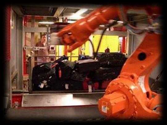 Service vs industriële robots Service Willekeurige taken Niet routinematig Relatief langzaam
