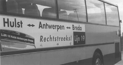 Regionaal beleid Foto 9: Wat: Reclame op een autobus voor een rechtstreekse lijnbus tussen Hulst-Antwerpen-Breda (tussen België en Nederland).