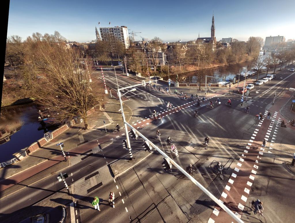 >> Ons fietsbeleid is een pijler onder een economisch vitale, bereikbare en gezonde stad. De fiets is in Groningen vrijwel altijd het snelste vervoermiddel van A naar B.