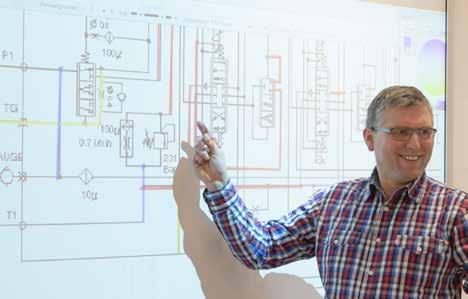 HYDRAULICA SCHEMALEZEN Technici die werken met mobiele hydraulica. Indien de deelnemers een bepaald schema aan bod willen laten komen, graag vooraf doorgeven aan het TVH Training Centre.