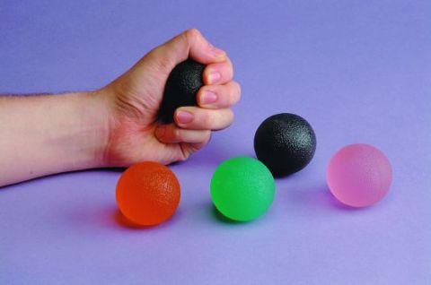 Oefenballetje gel - vingers en hand Universele oefenballetjes voor vingers en hand. Aangenaam om vast te houden en door de gelstructuur veilig voor de gewrichten. Tevens geschikt als anti-stressbal.
