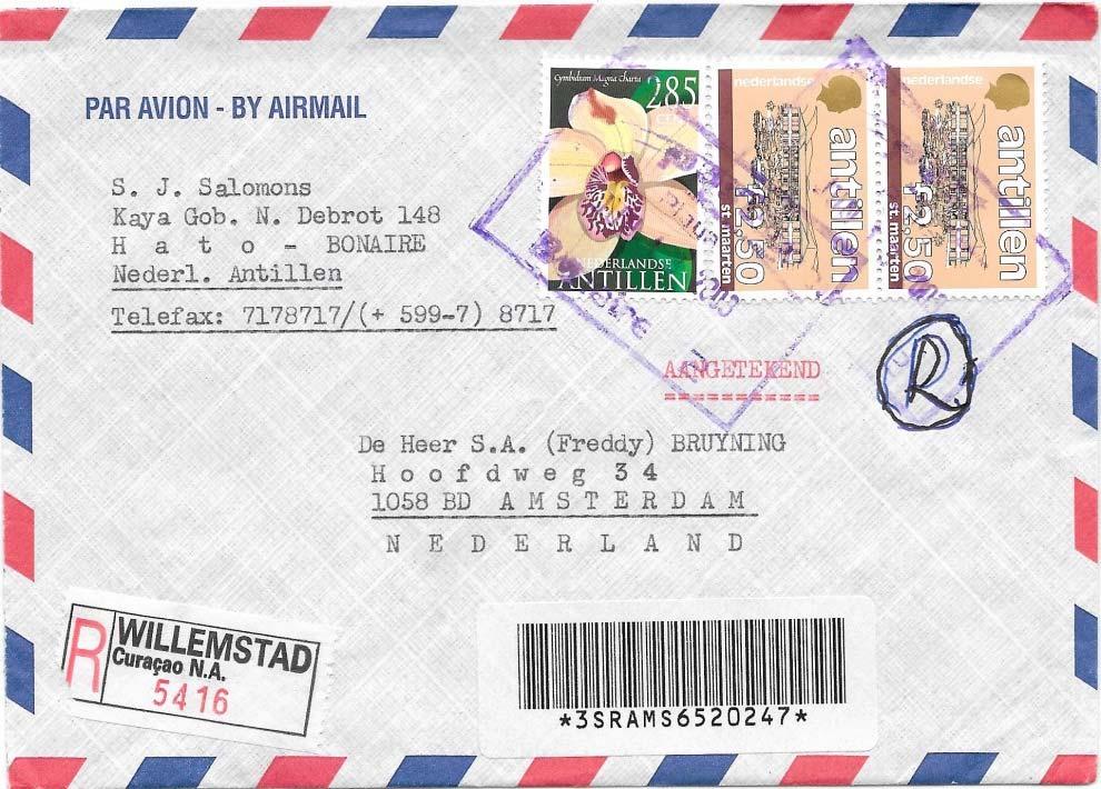 Het stuk is ontwaard met een violet blokstempel van de (oude) post / Nederlandse Antillen