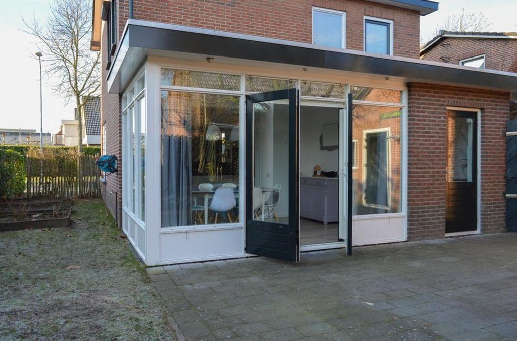 Zevenweg 59 7021 BE Zelhem Inleiding Echt een leuk vrijstaand huis! Op zoek naar dat ene huis dat direct eigen aandoet? Waar een knusse maar frisse sfeer heerst, zodat je je meteen thuis voelt?